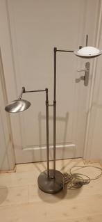 GRATIS ophalen: Staande vloerlamp, Huis en Inrichting, Lampen | Vloerlampen, Ophalen, Gebruikt, Metaal, 150 tot 200 cm