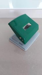 Groene stevige, 2 gaats , Leitz 5018 perforator., Ophalen of Verzenden