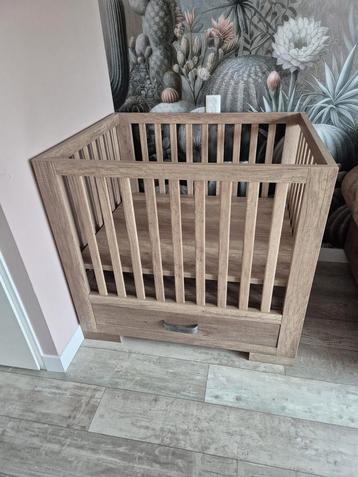 Kidsmill Brent Box Met Lade Oldwood

 beschikbaar voor biedingen