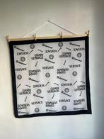 versace sjaal zwart wit sjaal, Kleding | Dames, Mutsen, Sjaals en Handschoenen, Maat 46/48 (XL) of groter, Ophalen of Verzenden