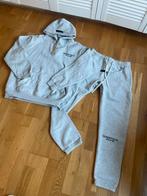 Essentials tracksuit, Kleding | Heren, Heren-kledingpakketten, Ophalen of Verzenden, Nieuw, Maat 52/54 (L)