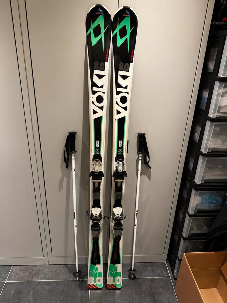 Volkl RTM 8.0 Ski's met Stokken, Sport en Fitness, Skiën en Langlaufen, Gebruikt, Ski's, Skiën, Overige merken, Carve, 160 tot 180 cm