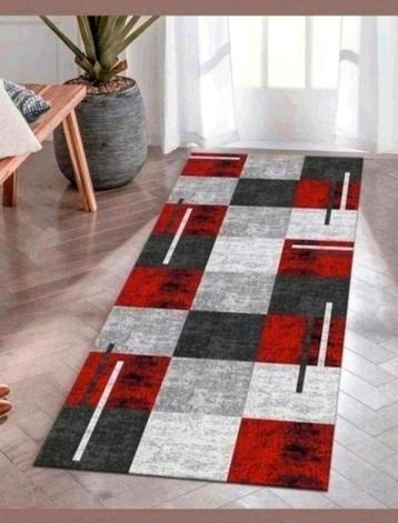 2 mooie vloerkleden 2mtr x 60cm OF 2 mtr x 80cm. Per stuk  beschikbaar voor biedingen