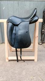 Santa Cruz Malmo dressuur zadel 17,5 inch, Dieren en Toebehoren, Ophalen, Gebruikt, Dressuur