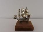 Zilveren miniatuur Zeilschip                              Z2, Ophalen of Verzenden, Zilver