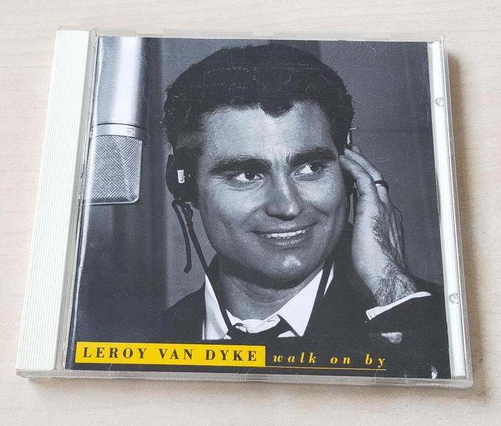 Leroy van Dyke - Walk On By CD 1994 Bear Family, Cd's en Dvd's, Cd's | Pop, Gebruikt, 1960 tot 1980, Ophalen of Verzenden