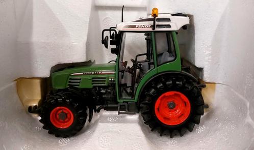 Fendt 209 F, Hobby en Vrije tijd, Modelauto's | 1:32, Zo goed als nieuw, Tractor of Landbouw, Overige merken, Ophalen of Verzenden