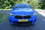 BMW X2 sDrive18i High Executive M Pack FULL! (bj 2019), Met garantie (alle), Blauw, Leder en Stof, Bedrijf