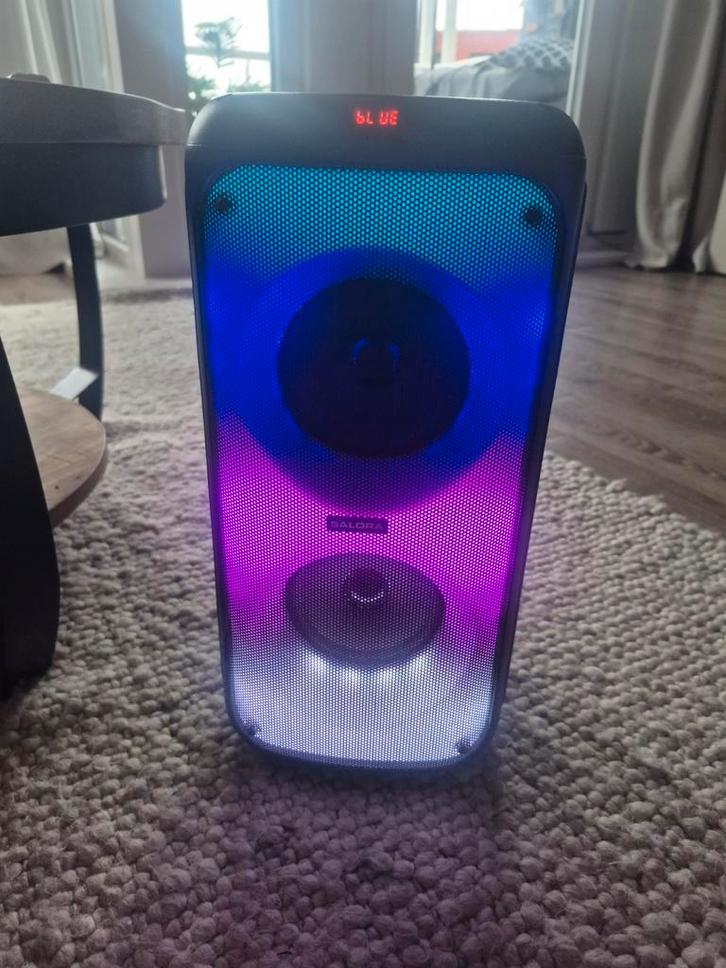 Salora Speaker M1 - Draagbare Bluetooth Speaker, Audio, Tv en Foto, Luidsprekers, Gebruikt, Overige typen, Minder dan 60 watt