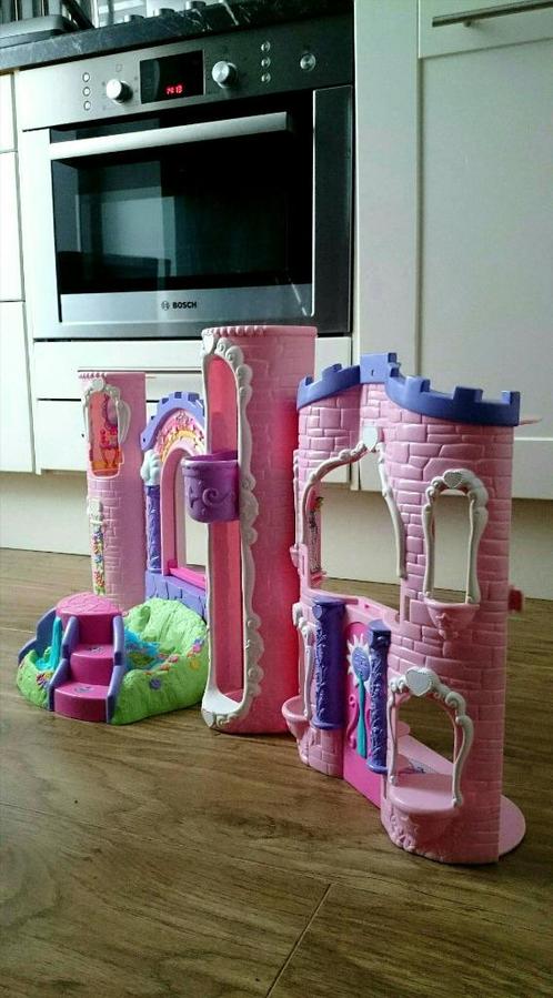 barbie ding huis, Kinderen en Baby's, Speelgoed | Poppen, Zo goed als nieuw, Ophalen of Verzenden