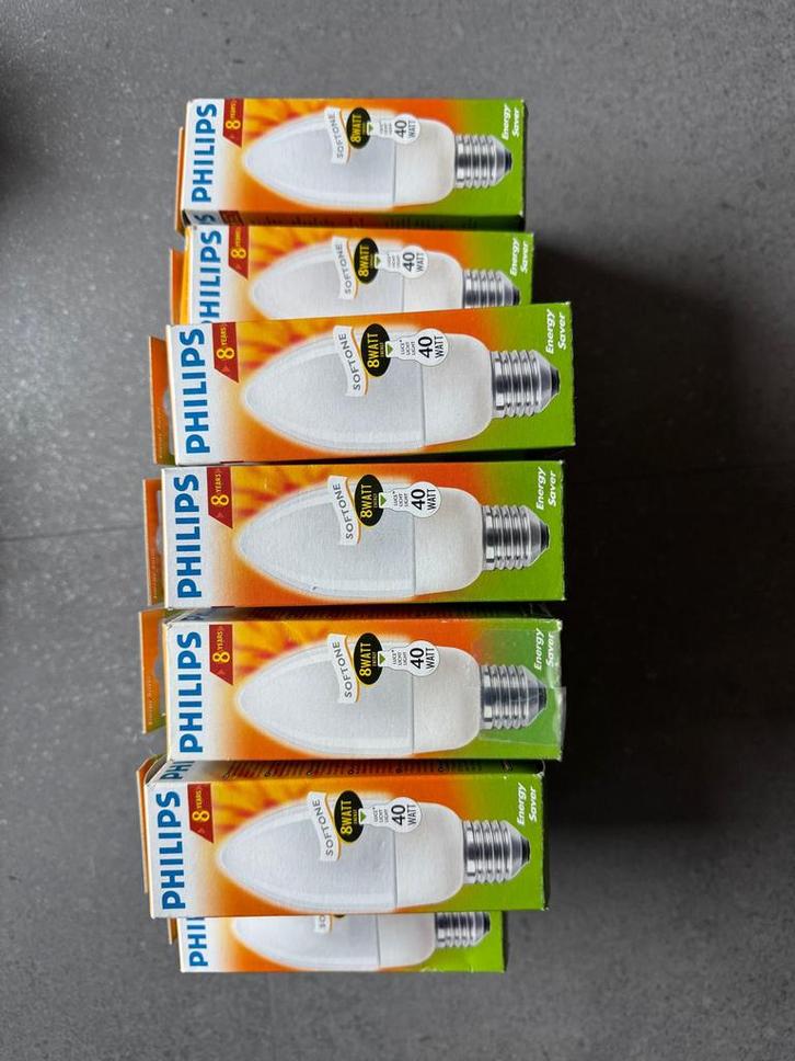 Philips spaarlampen – 2 euro per stuk, Audio, Tv en Foto, Accu's en Batterijen, Zo goed als nieuw, Ophalen of Verzenden