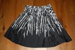 apriori, prachtig satijnen rok, maat 40, Maat 38/40 (M), Ophalen of Verzenden, Zo goed als nieuw, Knielengte