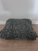Mooi antraciet grof kleed, Huis en Inrichting, Woonaccessoires | Plaids en Woondekens, Ophalen of Verzenden, Zo goed als nieuw