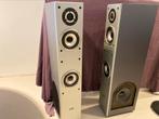 SAST audio - zuil speakers met side firing woofer, Audio, Tv en Foto, Luidsprekers, Overige merken, Front, Rear of Stereo speakers
