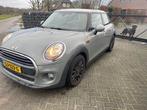 MINI Mini 1.5 One D Business (bj 2015), Auto's, Gebruikt, Euro 6, 95 pk, 108 €/maand