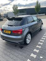 Audi A1 1.4 TFSI 185PK Sportback S-line AUTOMAAT 2013, Auto's, Audi, A1, Zwart, 4 cilinders, Leder en Stof