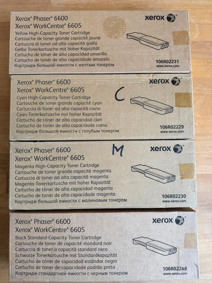 Originele Xerox Toner zwart / cyaan / magenta / geel, Computers en Software, Printerbenodigdheden, Zo goed als nieuw, Toner, Ophalen of Verzenden