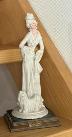 Porseleinen Dame met Hond Beeldje, Verzenden