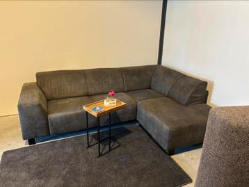 GRATIS BEZORGD| Mooie hoekbank  micro leder  beschikbaar voor biedingen