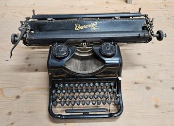 Rheinmetall-Borsig Vintage Typemachine beschikbaar voor biedingen