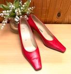 Peter Kaiser rode schoenen maat 37 [DM]