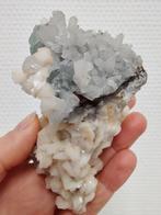 Fluoriet, kwarts, dolomiet en chalcopyriet, Ophalen of Verzenden, Mineraal