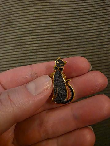 Vintage pin kat poes Nieuwstaat  beschikbaar voor biedingen
