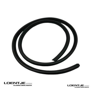 nieuw deurrubber links rechts BMW e30 coupe baur cabriolet beschikbaar voor biedingen