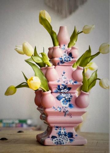Nieuwe collectie Tulpenvazen roze van Heinen  beschikbaar voor biedingen
