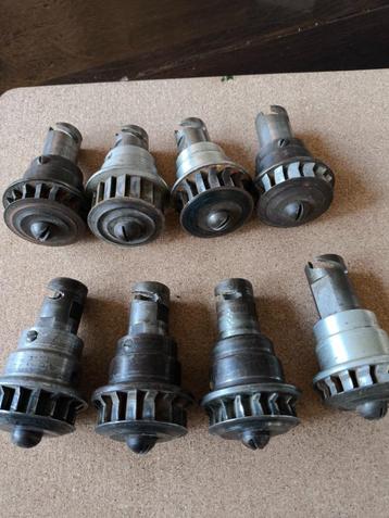 Freeshouders voor schuurmachine schoenmakerij  beschikbaar voor biedingen