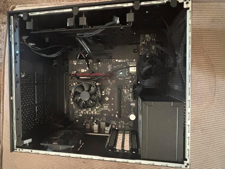 Incomplete gaming pc, Computers en Software, Desktop Pc's, Zo goed als nieuw, Gaming, Ophalen of Verzenden