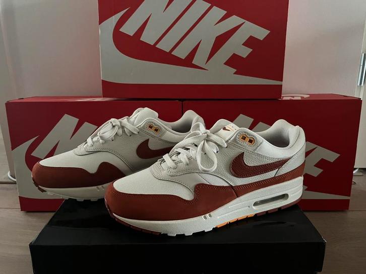 Nike air max one (42,5) NIEUW in doos, Kleding | Heren, Schoenen, Nieuw, Sneakers of Gympen, Overige kleuren, Ophalen of Verzenden