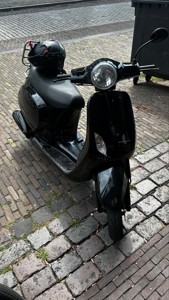 Deftige Scooter Turbho RL50  te koop, Fietsen en Brommers, Snorfietsen en Snorscooters, Zo goed als nieuw, Overige merken, Ophalen of Verzenden