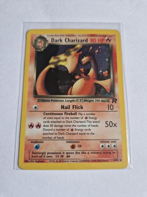Pokemon - team rocket - dark charizard, Hobby en Vrije tijd, Verzamelkaartspellen | Pokémon, Zo goed als nieuw, Losse kaart, Foil