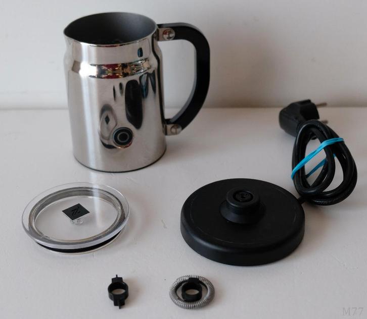 Nespresso Aeroccino Model 3190 Melkopschuimer, Witgoed en Apparatuur, Melkopschuimers, Gebruikt, Elektrische melkopschuimer, Ophalen of Verzenden