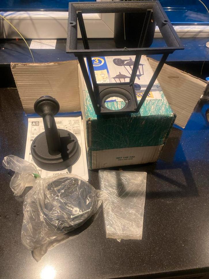 2x Massive Wandlamp Nieuw in Doos, Tuin en Terras, Buitenverlichting, Nieuw, Wandlamp, Aluminium, Minder dan 50 watt, Netvoeding