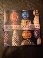 Boek: 1000 Glass Beads, Hobby en Vrije tijd, Kralen en Sieraden maken, Ophalen, Zo goed als nieuw, Kraal