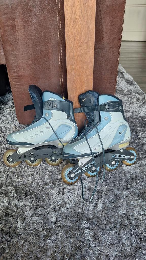 Skeelers Nike maat 42 & Bauer - Maat 43, Sport en Fitness, Skeelers, Gebruikt, Inline skates 4 wielen, Heren, Ophalen of Verzenden