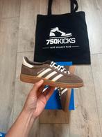 Adidas Handball Spezial Earth Strata Gum Maat 37 1/3 IF6490, Bruin, Nieuw, Ophalen of Verzenden, Sneakers of Gympen