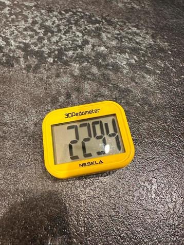 Neska 3D Pedometer - Stappenteller beschikbaar voor biedingen