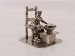 Zilveren miniatuur Wafelmaakster                        Z437, Ophalen of Verzenden, Zilver