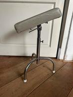 Pedicure -massage / voeten kruk ( solide ), Huis en Inrichting, Ophalen of Verzenden