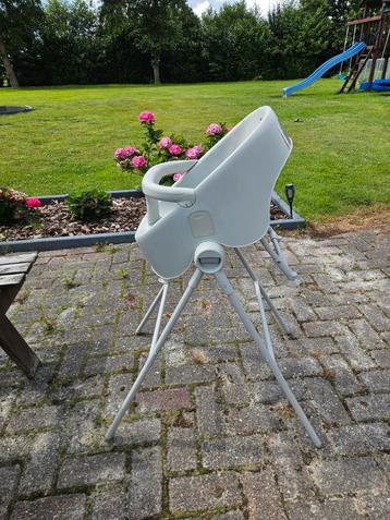 Chicco Bubble Nest – Cool Grey douchestoel  beschikbaar voor biedingen