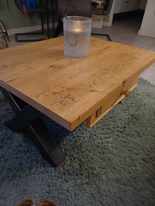 Moderne salontafel., Huis en Inrichting, Tafels | Salontafels, Gebruikt, Minder dan 50 cm, 50 tot 100 cm, 100 tot 150 cm, Rechthoekig
