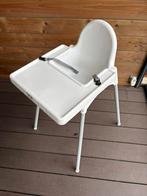 Campingbedje merk Chicco en kinderstoel., Kinderen en Baby's, Kinderstoelen, Ophalen, Zo goed als nieuw, Gordel(s)