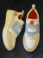 MAG schoenen, Ophalen of Verzenden, Zo goed als nieuw, Zwart, Sneakers of Gympen