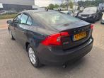 Volvo S60 1.6 T3 Kinetic AUTOMAAT CRUISE PDC COMPLEET DEALER, 4 cilinders, 150 pk, S60, Metallic lak