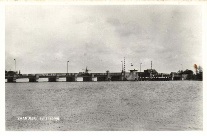 Zaandijk, Julianabrug - molen - ongelopen, Verzamelen, Ansichtkaarten | Nederland, Ongelopen, Noord-Brabant, Voor 1920, Ophalen of Verzenden