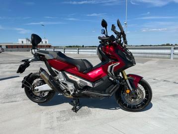 Honda X-ADV 750 DCT 2018| AKRAPOVIC | MISTLAMPEN | BEUGELSET beschikbaar voor biedingen
