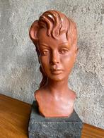 Art Deco kleine buste van jonge vrouw , gesigneerd G. Carli, Ophalen of Verzenden
